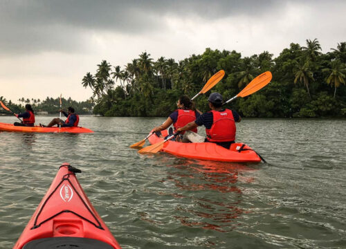 5 Nights / 6 Days: Cochin – Alleppey – Kumarakom (Luxury Backwaters & Houseboat Stay)